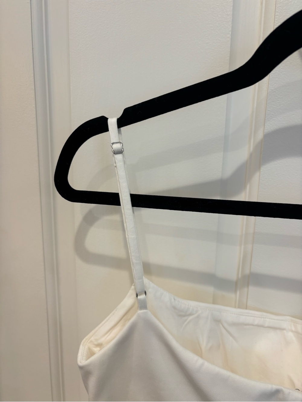 House of CB Liora White Cotton Broderie Anglaise trim Midi Dress - Picture 7 of 12